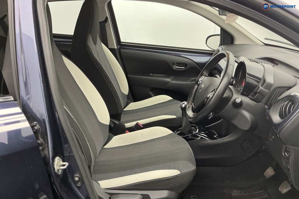 Peugeot 108 Collection Manual Petrol Hatchback - Stock Number (1617881) - 7th supplementary image