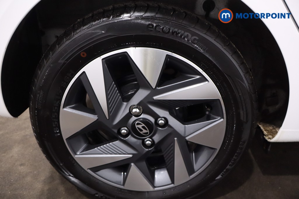 Hyundai I10 Advance Automatic Petrol Hatchback - Stock Number (1618035) - 9th supplementary image