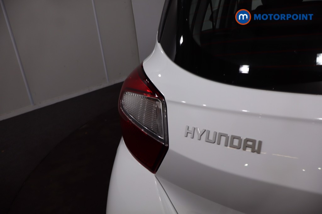 Hyundai I10 Advance Automatic Petrol Hatchback - Stock Number (1618065) - 33rd supplementary image