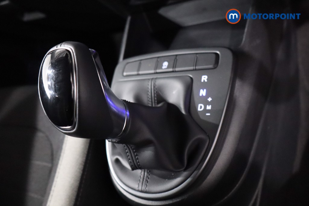 Hyundai I10 Advance Automatic Petrol Hatchback - Stock Number (1618087) - 16th supplementary image