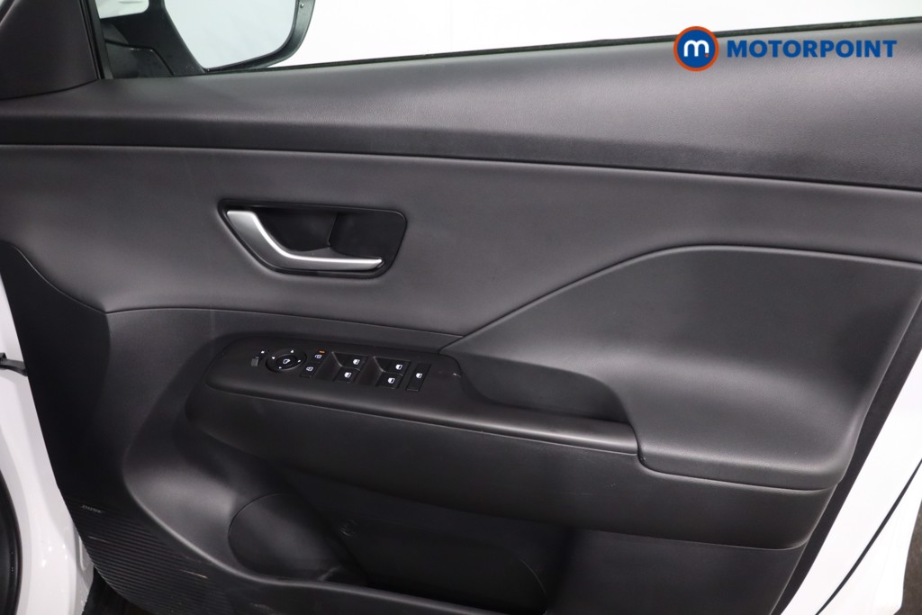 Hyundai Kona Ultimate Automatic Petrol-Electric Hybrid SUV - Stock Number (1618163) - 26th supplementary image