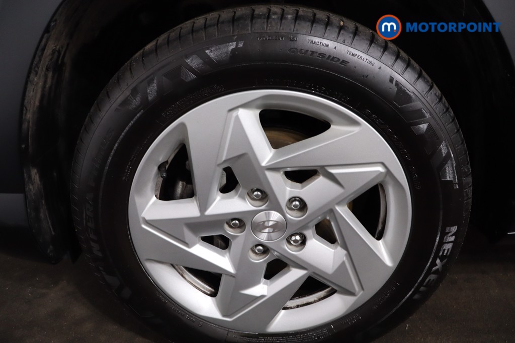 Hyundai Kona Advance Manual Petrol SUV - Stock Number (1618235) - 11th supplementary image