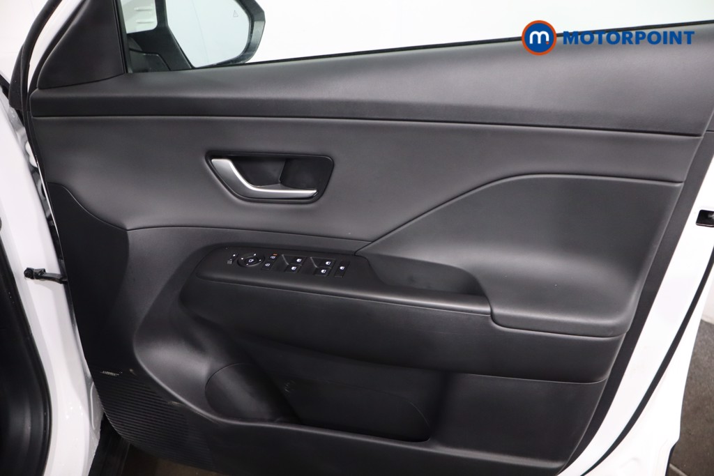 Hyundai Kona Ultimate Automatic Petrol-Electric Hybrid SUV - Stock Number (1618266) - 23rd supplementary image