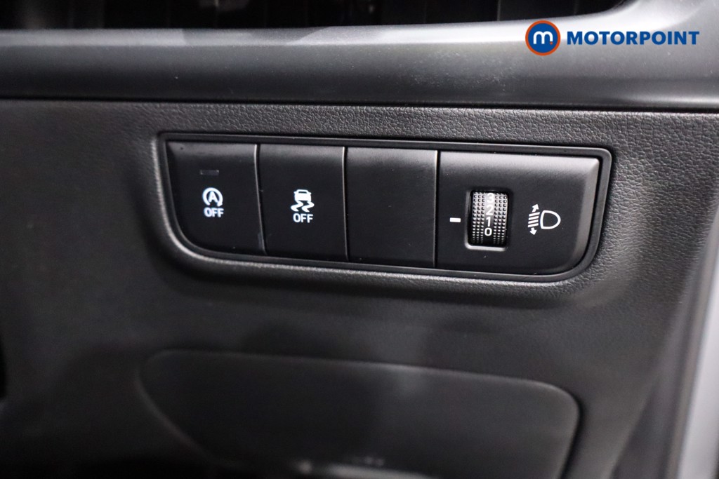 Hyundai Tucson Advance Manual Petrol SUV - Stock Number (1618328) - 17th supplementary image