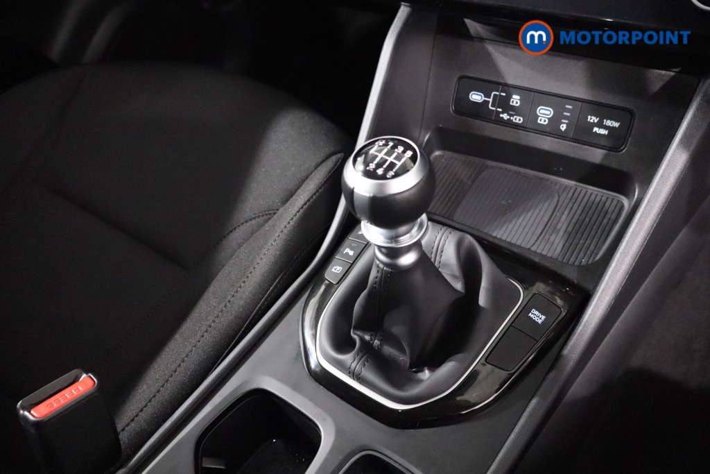 Hyundai Tucson Advance Manual Petrol SUV - Stock Number (1618328) - 19th supplementary image