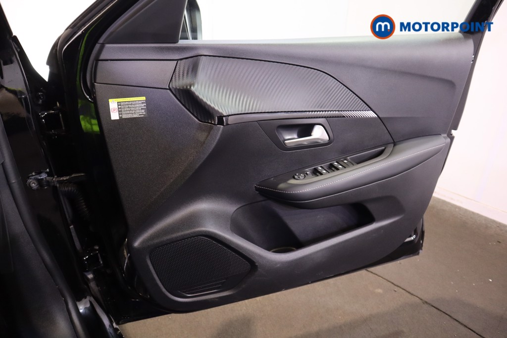 Peugeot 208 Allure Manual Petrol Hatchback - Stock Number (1618503) - 15th supplementary image