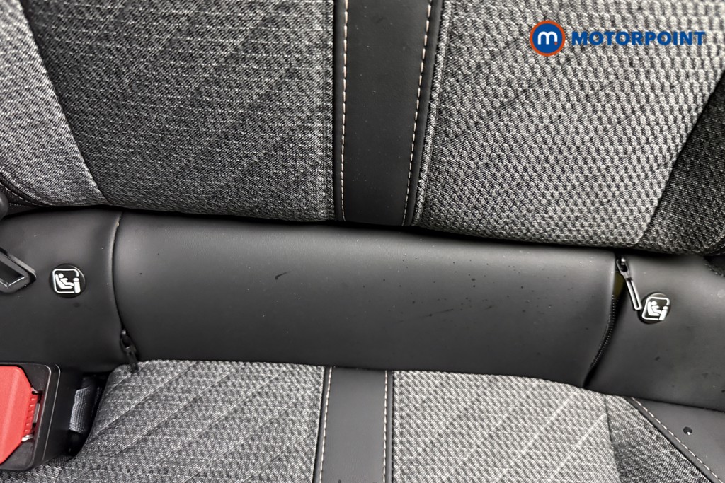 Peugeot 2008 Allure Manual Petrol SUV - Stock Number (1618505) - 12th supplementary image