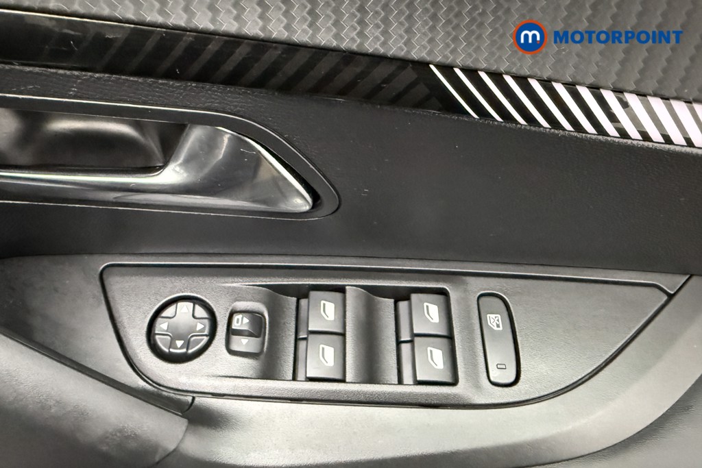 Peugeot 2008 Allure Manual Petrol SUV - Stock Number (1618505) - 17th supplementary image