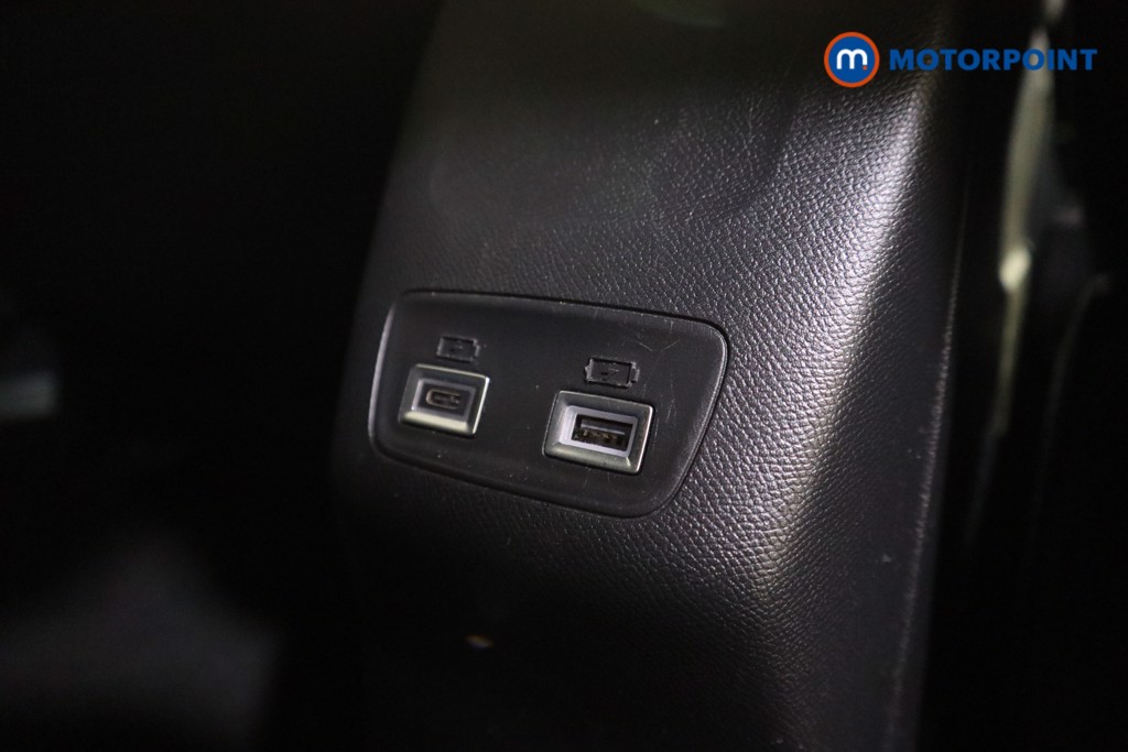 Peugeot 2008 Allure Manual Petrol SUV - Stock Number (1618528) - 19th supplementary image