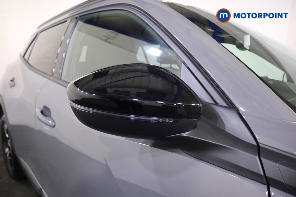 Peugeot 2008 Allure Manual Petrol SUV - Stock Number (1618528) - 32nd supplementary image