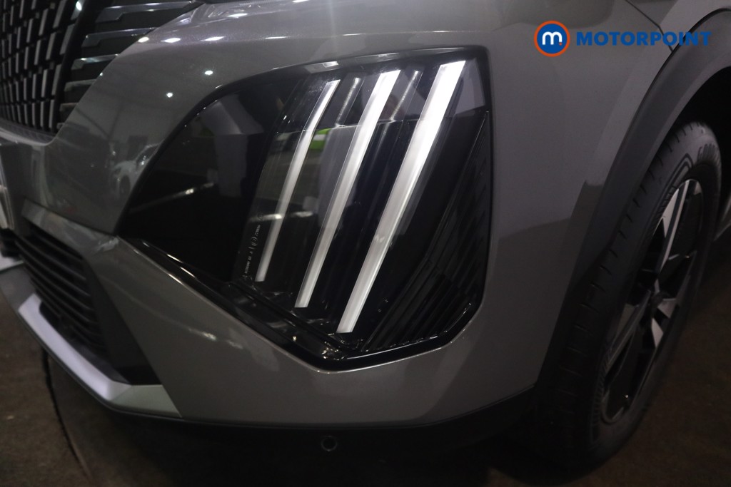 Peugeot 2008 Allure Manual Petrol SUV - Stock Number (1618528) - 35th supplementary image