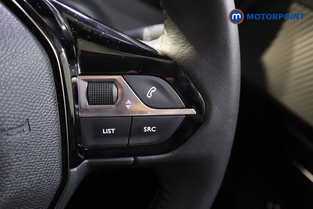 Peugeot 208 Allure Manual Petrol Hatchback - Stock Number (1618947) - 4th supplementary image