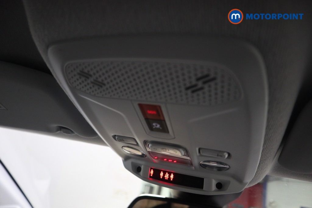Peugeot 208 Allure Manual Petrol Hatchback - Stock Number (1618947) - 13th supplementary image
