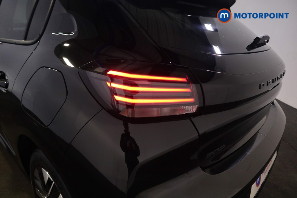 Peugeot 208 Allure Manual Petrol Hatchback - Stock Number (1618947) - 29th supplementary image