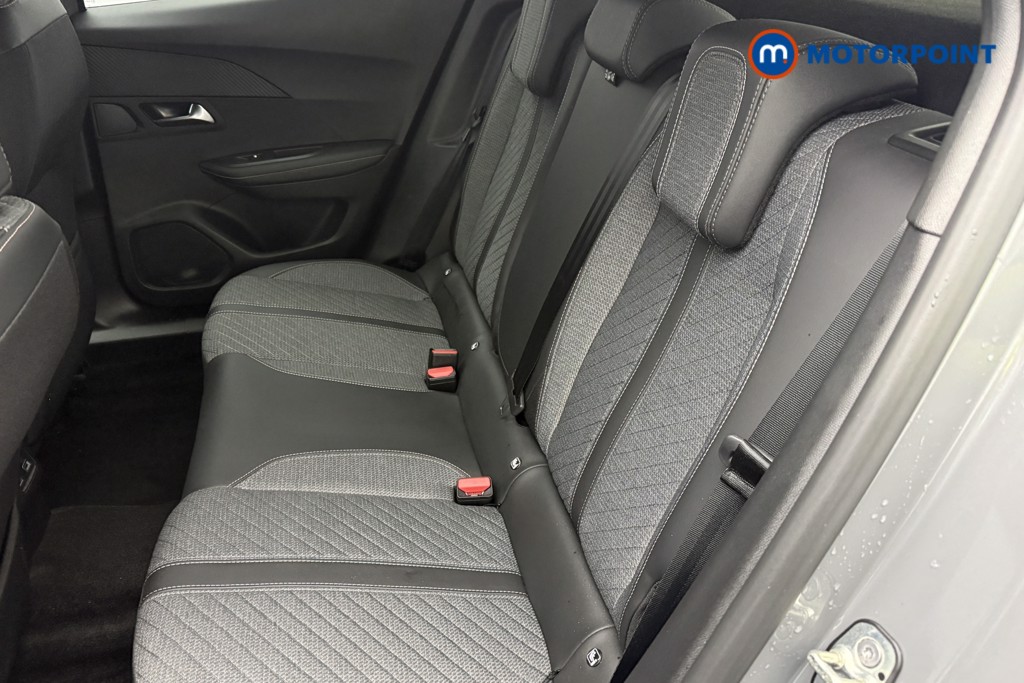 Peugeot 2008 Allure Manual Petrol SUV - Stock Number (1618968) - 11th supplementary image