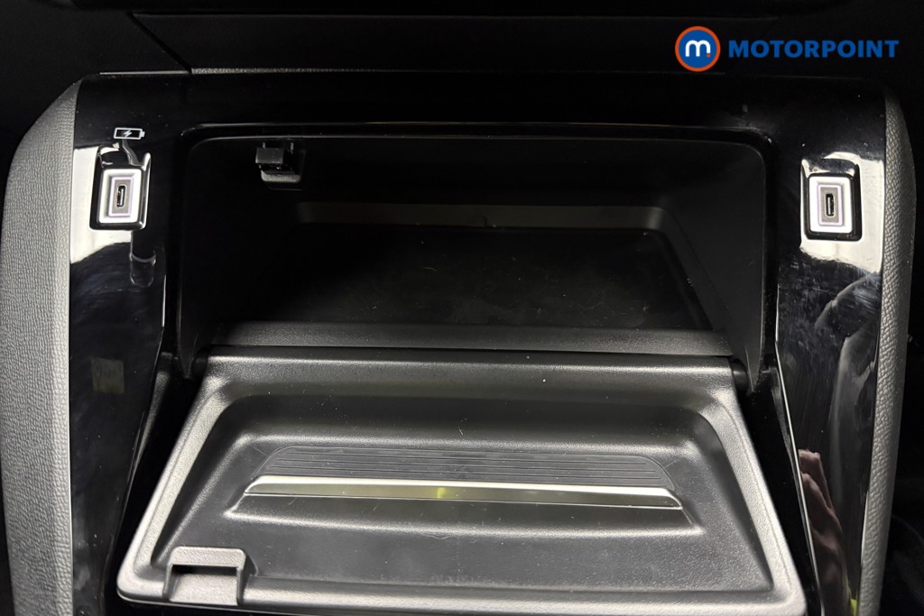 Peugeot 2008 Allure Manual Petrol SUV - Stock Number (1618968) - 26th supplementary image