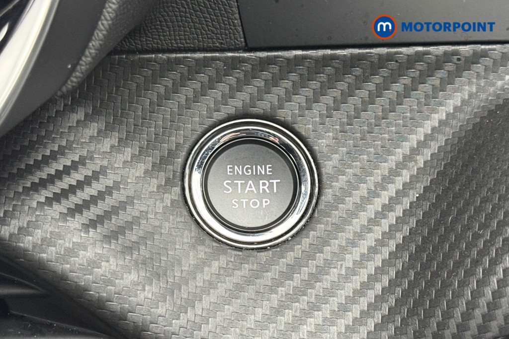 Peugeot 2008 Allure Manual Petrol SUV - Stock Number (1618968) - 28th supplementary image