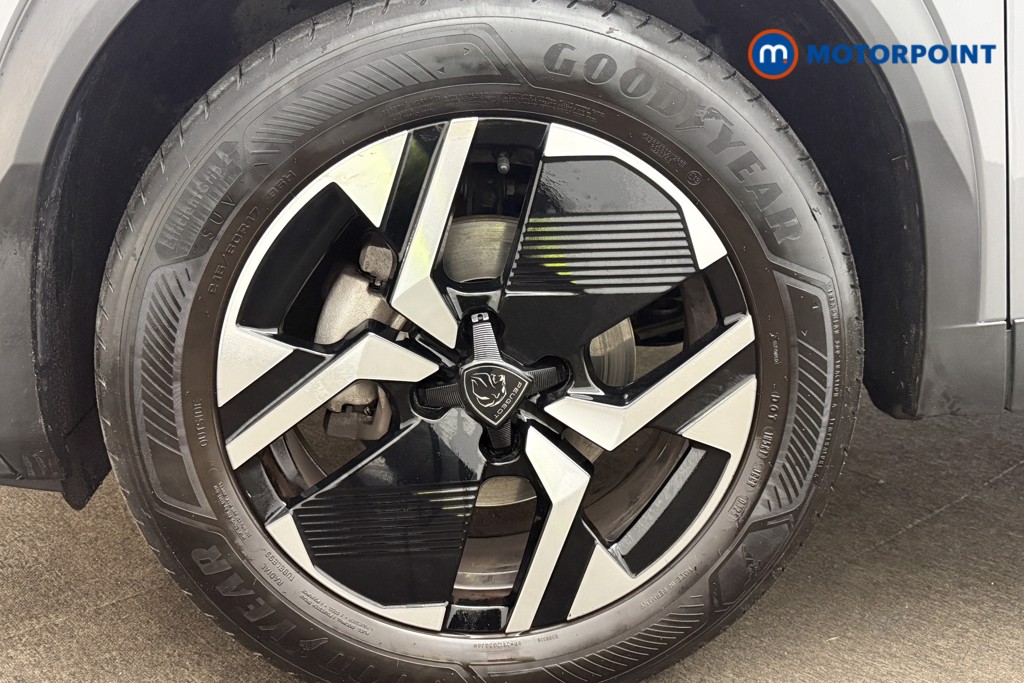 Peugeot 2008 Allure Manual Petrol SUV - Stock Number (1618968) - 1st supplementary image