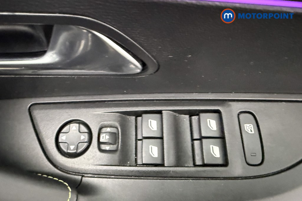 Peugeot 2008 GT Automatic Electric SUV - Stock Number (1618970) - 17th supplementary image