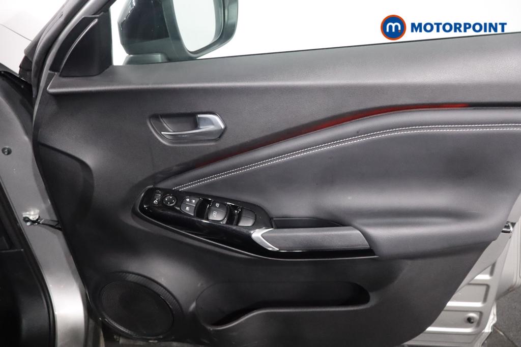 Nissan Juke Tekna Automatic Petrol SUV - Stock Number (1619222) - 11th supplementary image