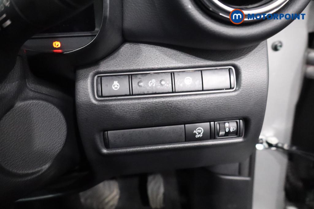 Nissan Juke Tekna Automatic Petrol SUV - Stock Number (1619222) - 14th supplementary image