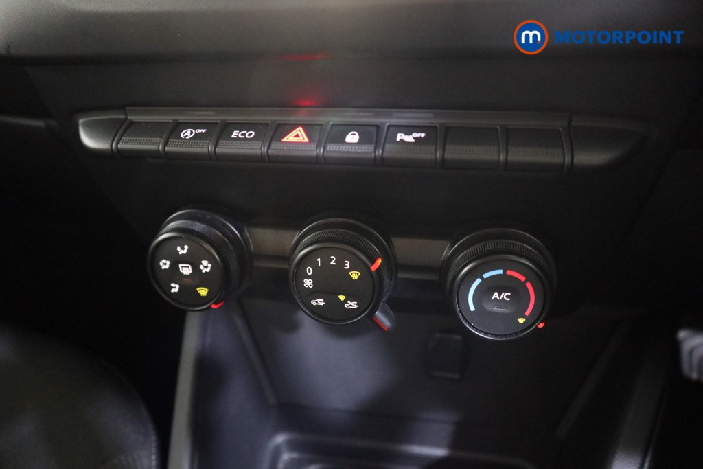 Dacia Duster Comfort Manual Petrol SUV - Stock Number (1619253) - 7th supplementary image