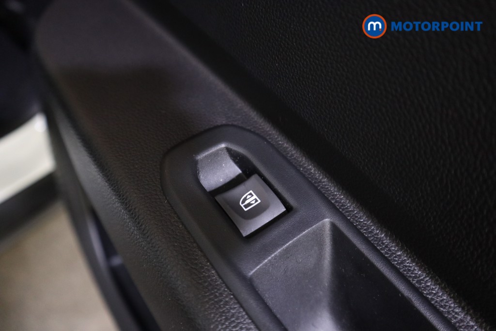 Dacia Duster Comfort Manual Petrol SUV - Stock Number (1619253) - 18th supplementary image