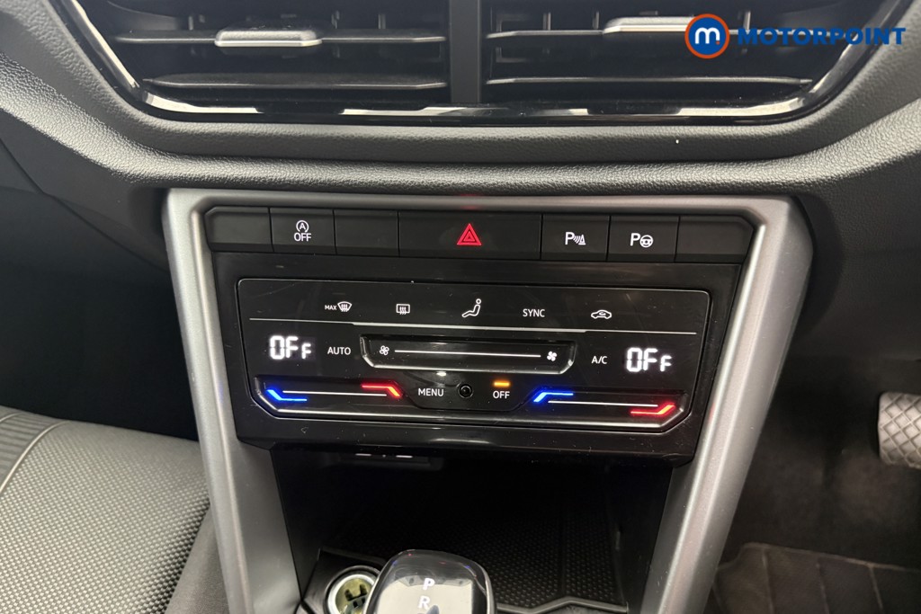 Volkswagen T-Roc Life Automatic Petrol SUV - Stock Number (1619283) - 9th supplementary image