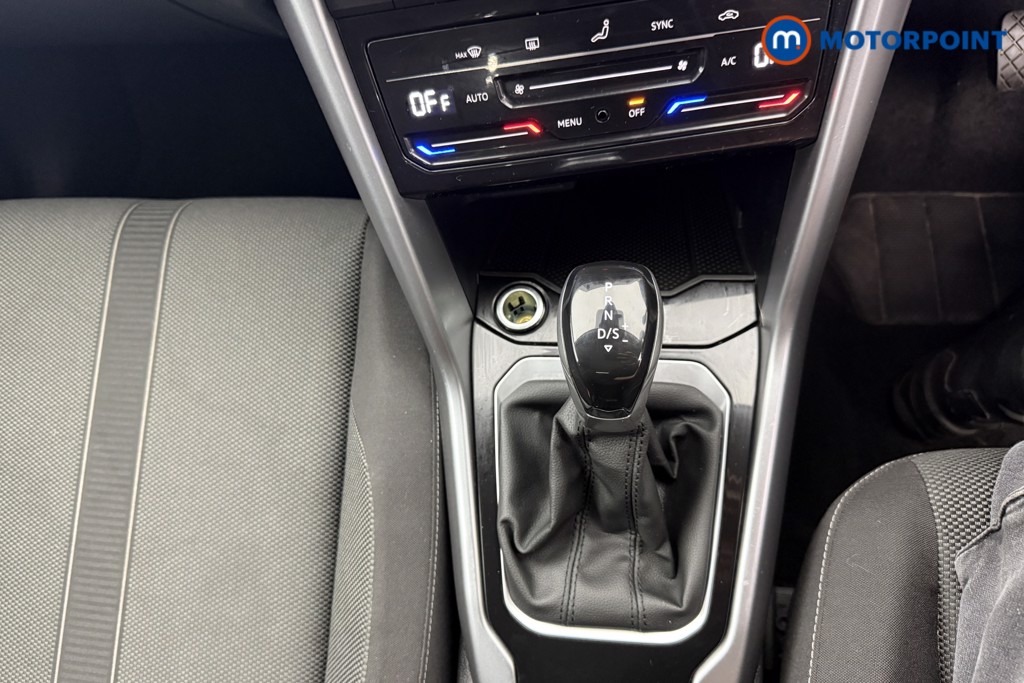 Volkswagen T-Roc Life Automatic Petrol SUV - Stock Number (1619283) - 10th supplementary image