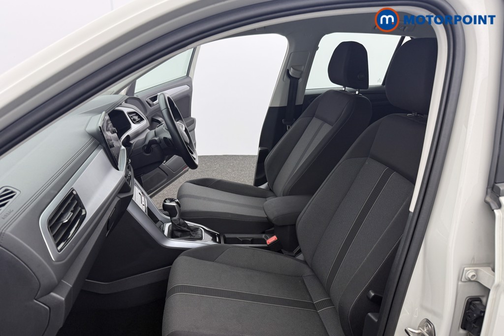 Volkswagen T-Roc Life Automatic Petrol SUV - Stock Number (1619283) - 19th supplementary image