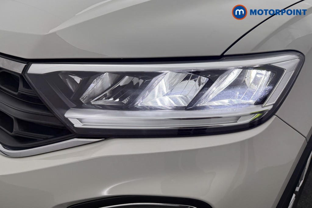 Volkswagen T-Roc Life Automatic Petrol SUV - Stock Number (1619283) - 20th supplementary image