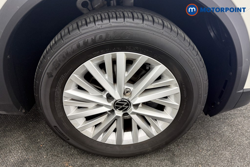 Volkswagen T-Roc Life Automatic Petrol SUV - Stock Number (1619283) - 26th supplementary image