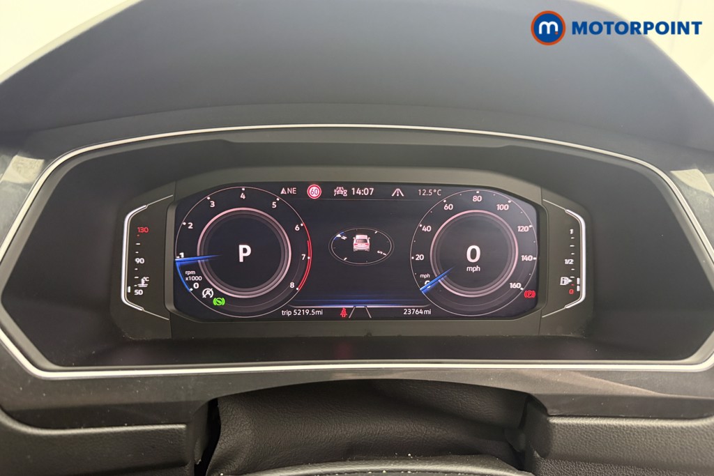 Volkswagen Tiguan Elegance Automatic Petrol SUV - Stock Number (1619357) - 4th supplementary image