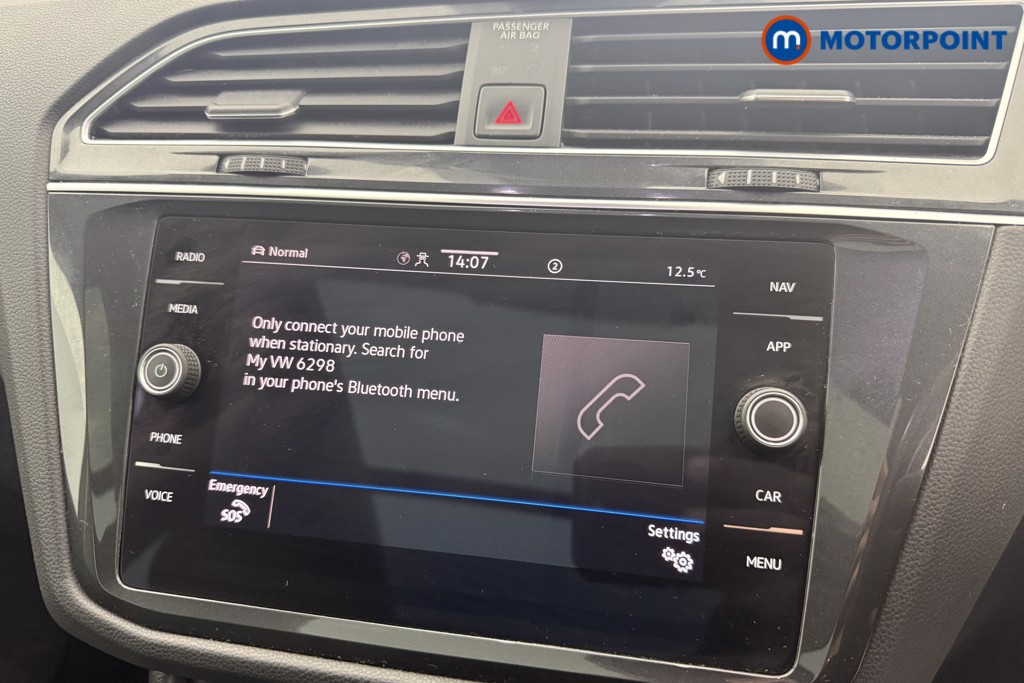 Volkswagen Tiguan Elegance Automatic Petrol SUV - Stock Number (1619357) - 7th supplementary image