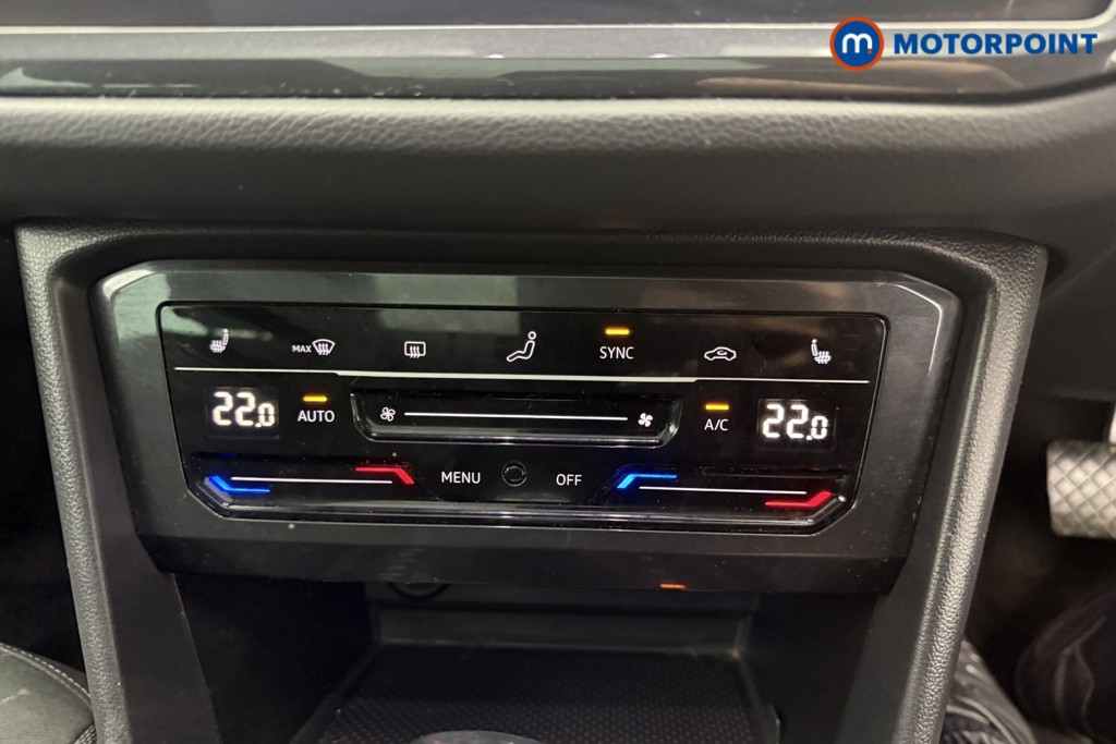 Volkswagen Tiguan Elegance Automatic Petrol SUV - Stock Number (1619357) - 12th supplementary image