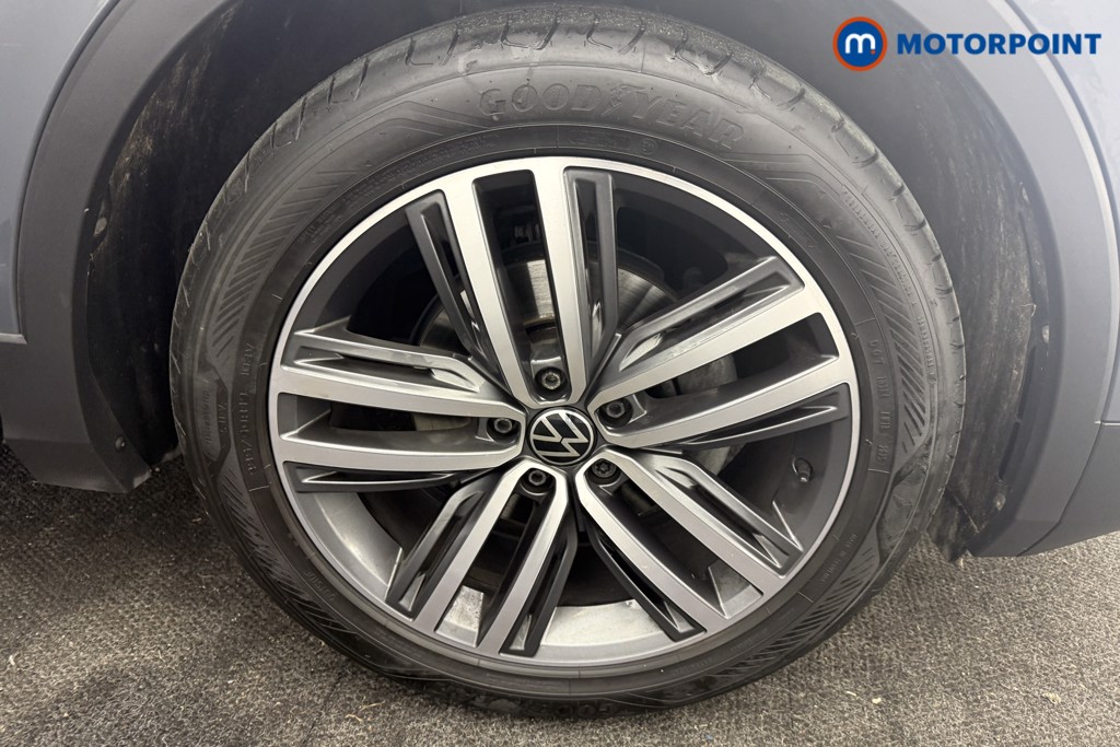 Volkswagen Tiguan Elegance Automatic Petrol SUV - Stock Number (1619357) - 29th supplementary image