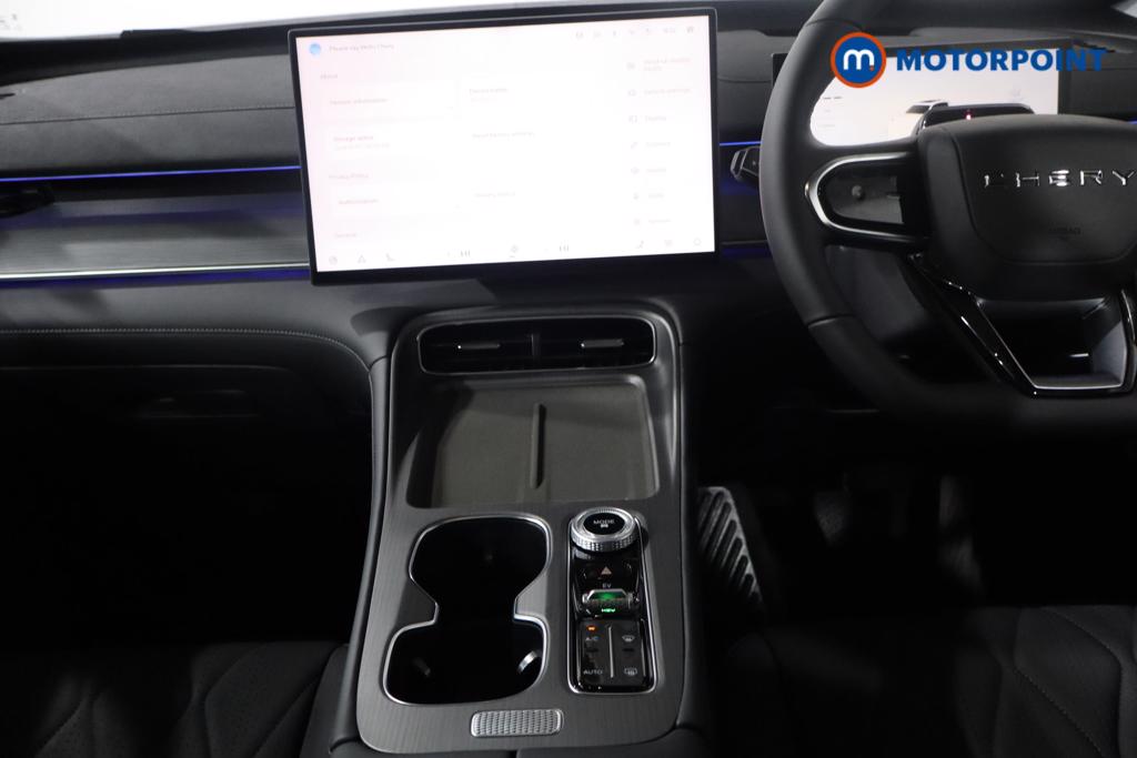 Chery Tiggo 8 Summit Automatic Petrol Plug-In Hybrid SUV - Stock Number (1619470) - 10th supplementary image