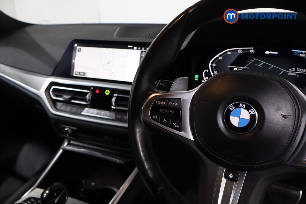 BMW 3 Series M Sport Automatic Petrol Plug-In Hybrid Saloon - Stock Number (1619798) - 20th supplementary image