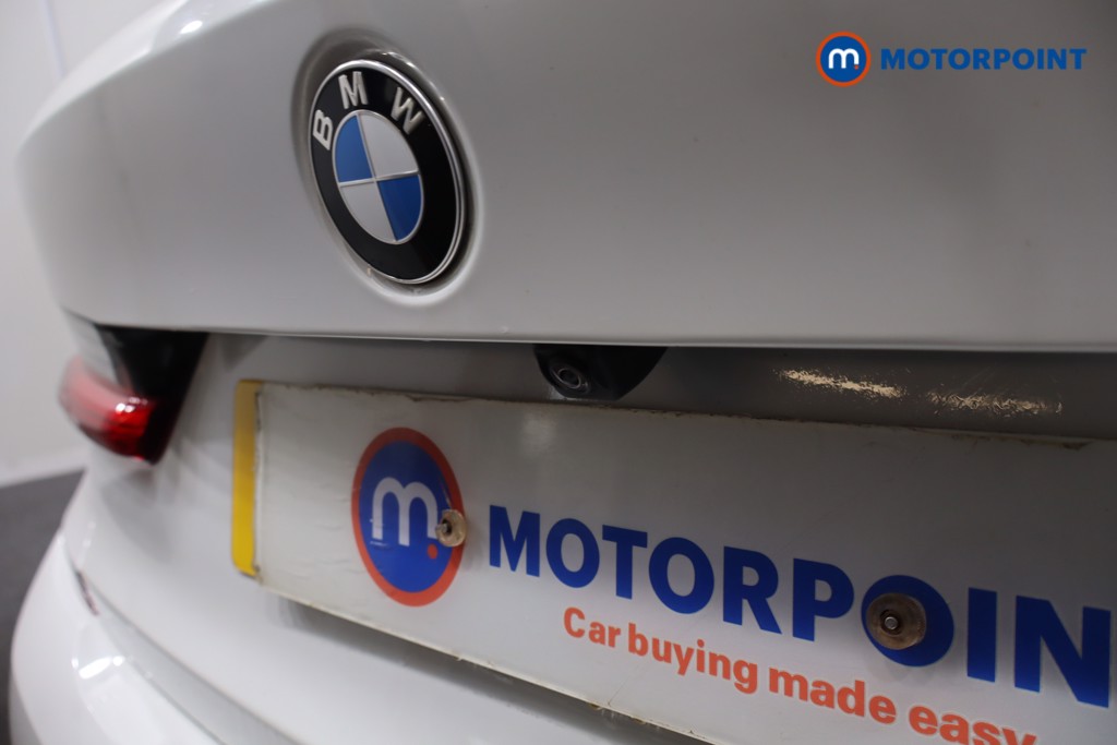 BMW 3 Series M Sport Automatic Petrol Plug-In Hybrid Saloon - Stock Number (1619798) - 42nd supplementary image