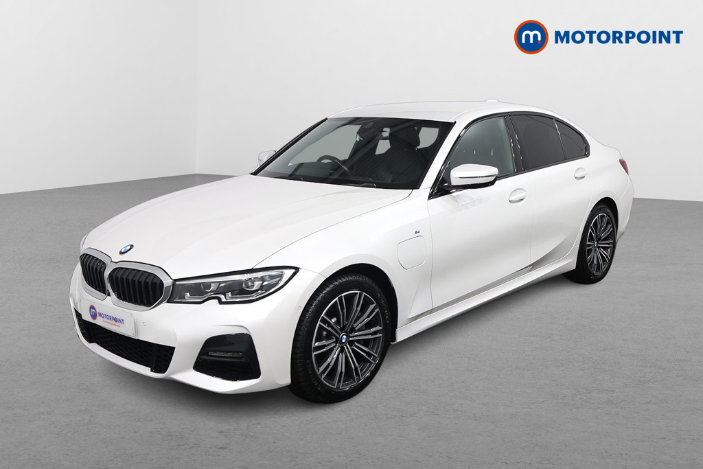 BMW 3 Series M Sport Automatic Petrol Plug-In Hybrid Saloon - Stock Number (1619798) - Passenger side front corner