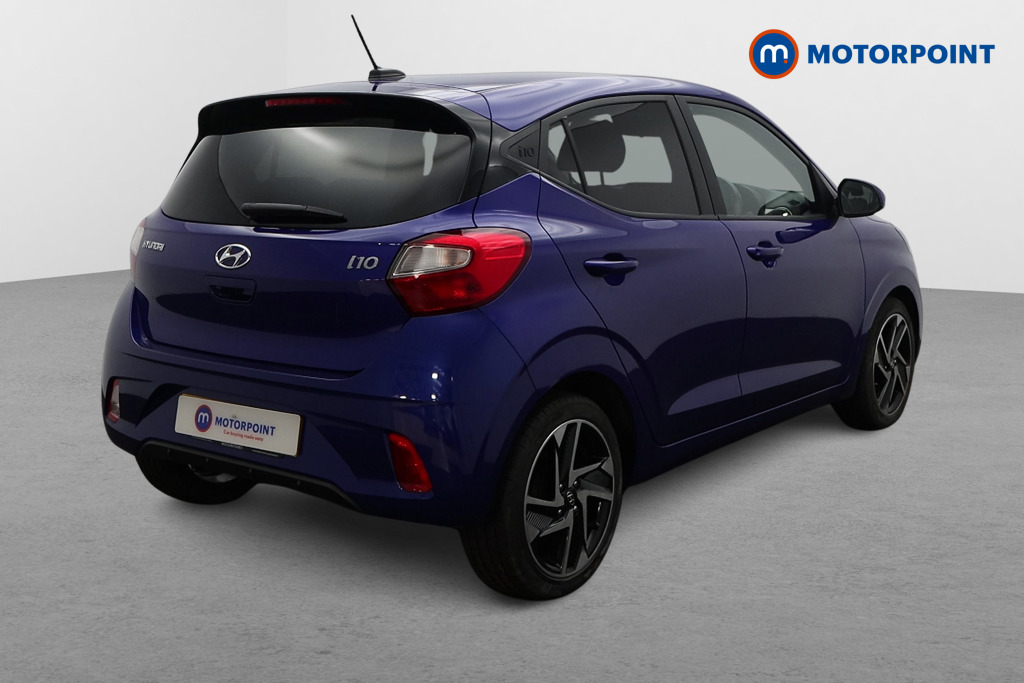 Hyundai I10 Premium Manual Petrol Hatchback - Stock Number (1620153) - Drivers side rear corner