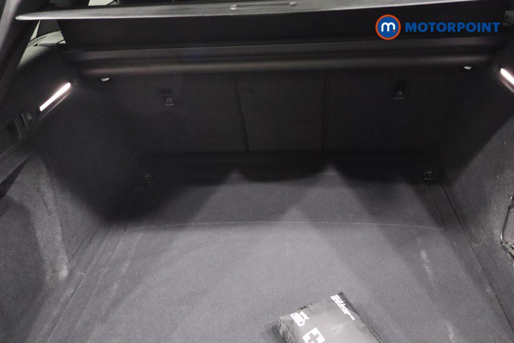 Audi A4 Black Edition Manual Petrol Estate - Stock Number (1620537) - 3rd supplementary image