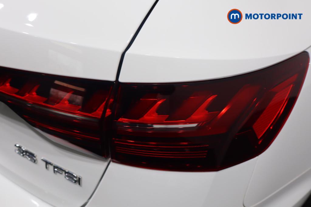 Audi A4 Black Edition Manual Petrol Estate - Stock Number (1620537) - 5th supplementary image