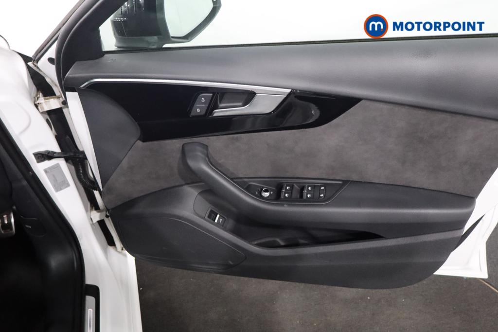 Audi A4 Black Edition Manual Petrol Estate - Stock Number (1620537) - 10th supplementary image