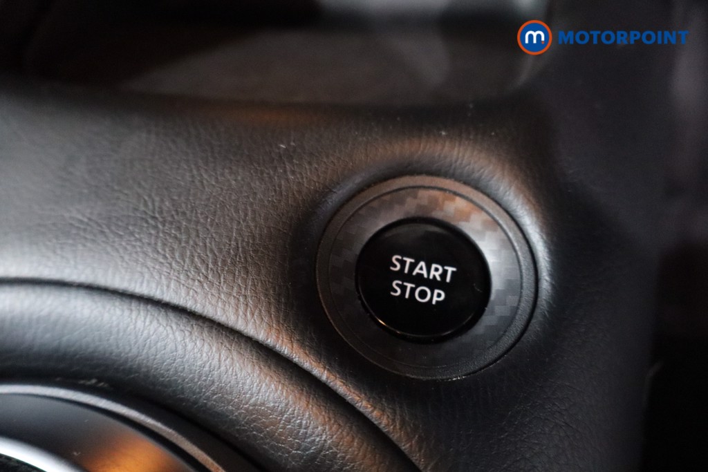 Nissan Juke N-Connecta Automatic Petrol-Electric Hybrid SUV - Stock Number (1620645) - 19th supplementary image