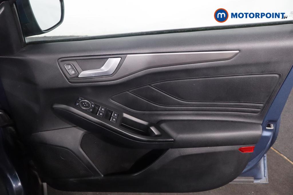 Ford Focus Titanium X Automatic Petrol Hatchback - Stock Number (1620936) - 9th supplementary image