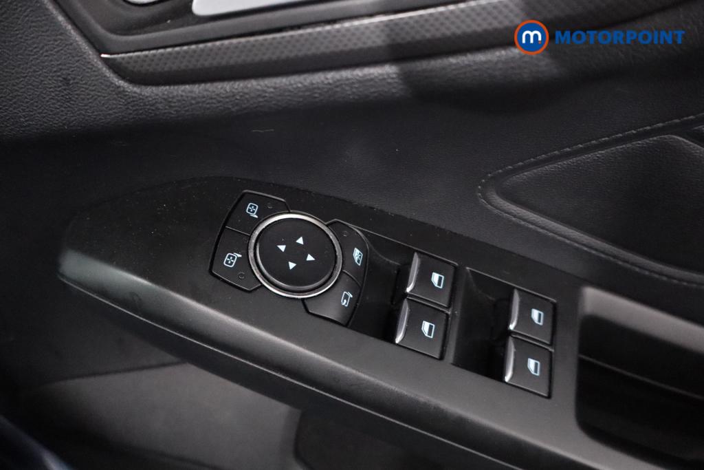 Ford Focus Titanium X Automatic Petrol Hatchback - Stock Number (1620936) - 11th supplementary image