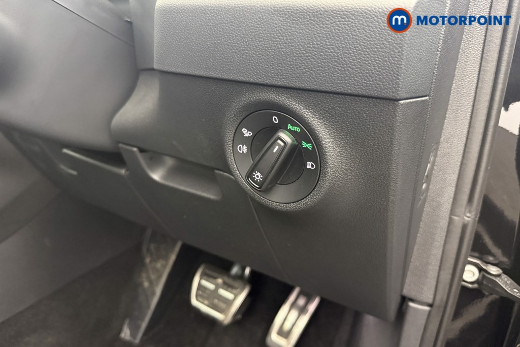 Skoda Karoq Sportline Edition Automatic Petrol SUV - Stock Number (1620996) - 3rd supplementary image