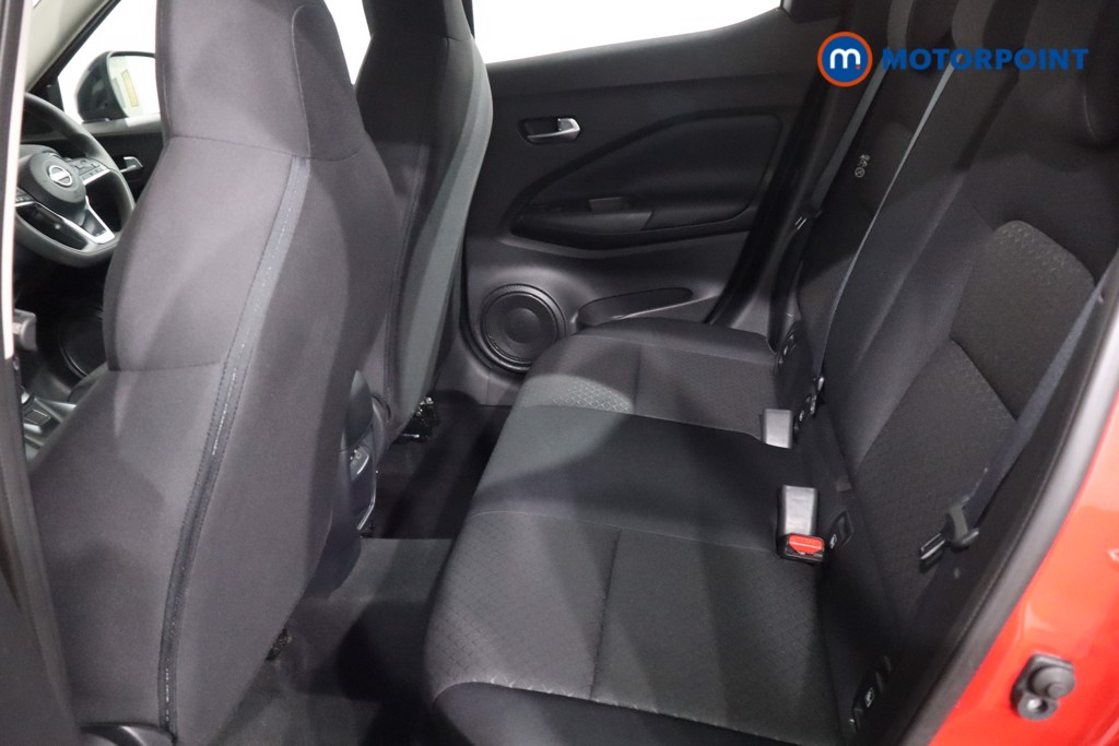 Nissan Juke Acenta Premium Manual Petrol SUV - Stock Number (1621212) - 5th supplementary image