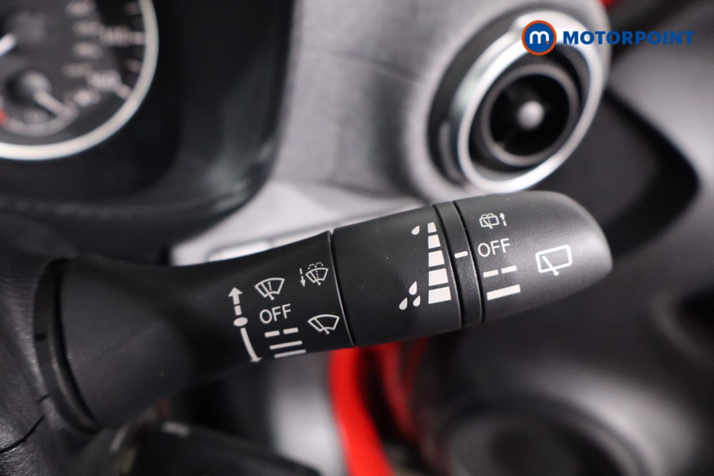 Nissan Juke Acenta Premium Manual Petrol SUV - Stock Number (1621212) - 15th supplementary image